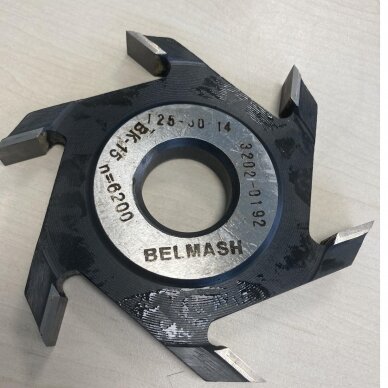 Diskinė griovelių freza BELMASH D125x30x14 (išorinis diametras 125 mm, vidinis standartinis 30 mm, su kietmetalio galiukais)
